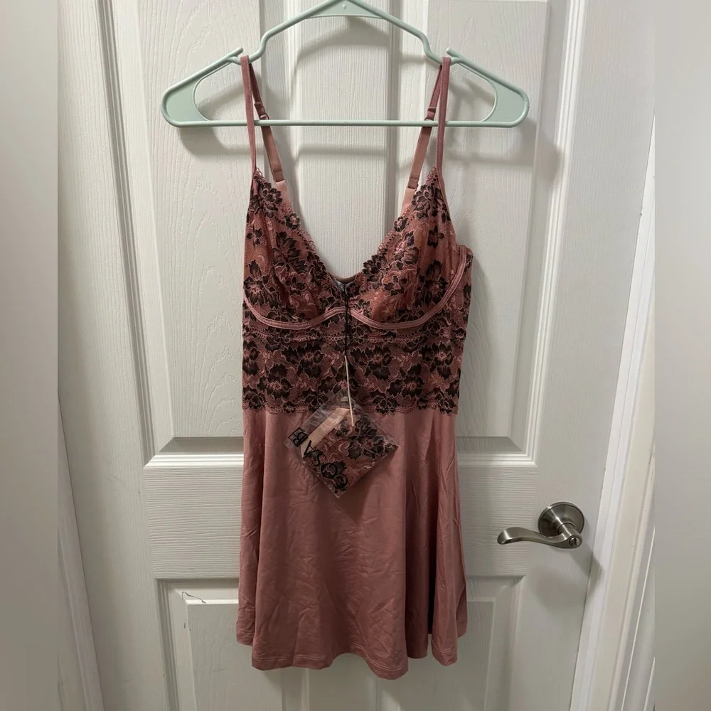 COSABELLA Savona Chemise & G-String Set
Size Medium - Picture 7 of 11